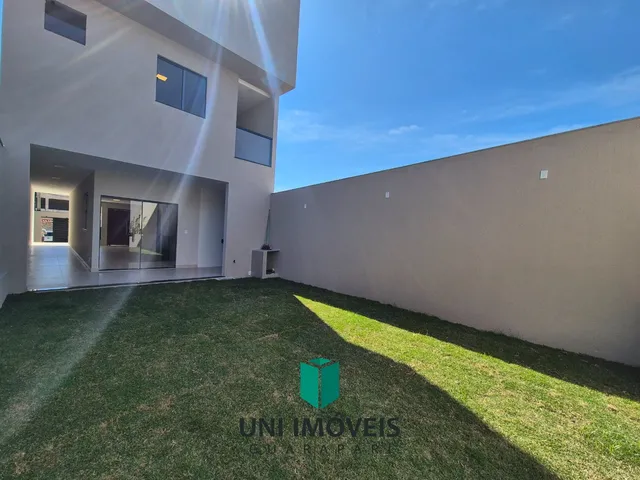 Imagem 3: Casa Duplex Nova 3 Quartos com Suíte e Closet à Venda em Itapebussu Guarapari