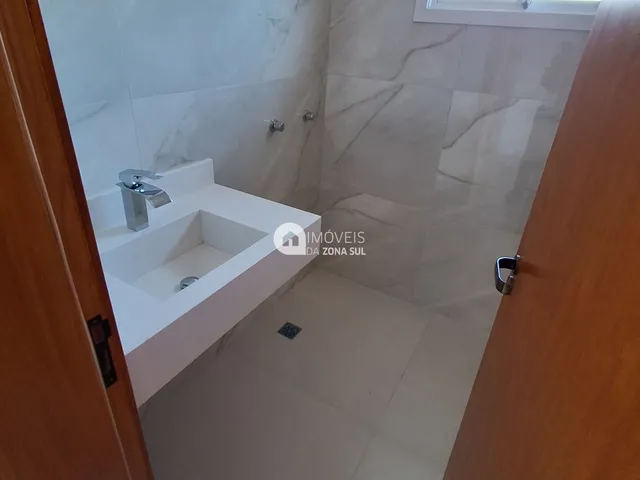 Imagem 6: Casa à venda no bairro Hípica - Porto Alegre/RS