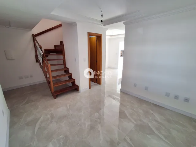 Imagem 2: Casa à venda no bairro Hípica - Porto Alegre/RS