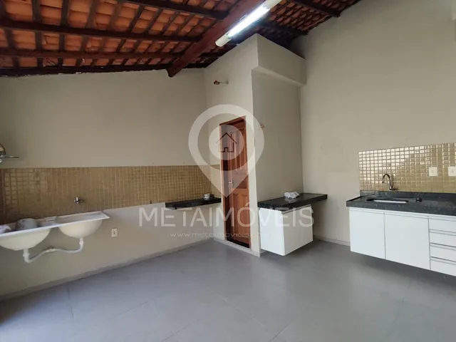 Imagem 15: PERTO DO MERCADO
