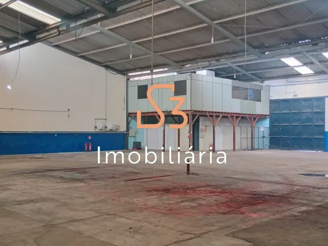 Imagem: Barracão Comercial de 900m² para Locação