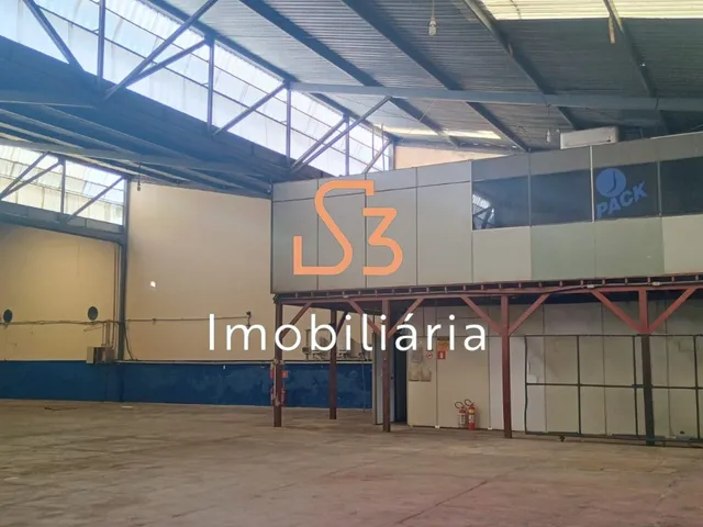 Imagem 2: Barracão Comercial de 900m² para Locação no Distrito Industrial de Uberlândia-MG