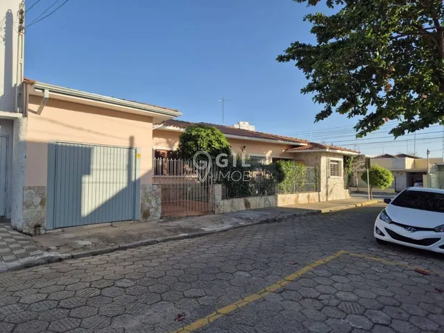 Imagem 15: Casa com 3 dormitórios para alugar, 200 m² por R$ 5.075,00 - Centro...