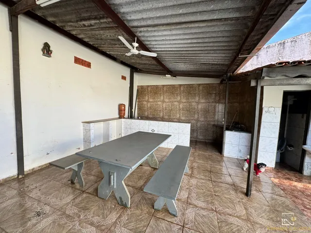 Imagem 11: CASA À VENDA NO CENTRO DE PATOS DE MINAS