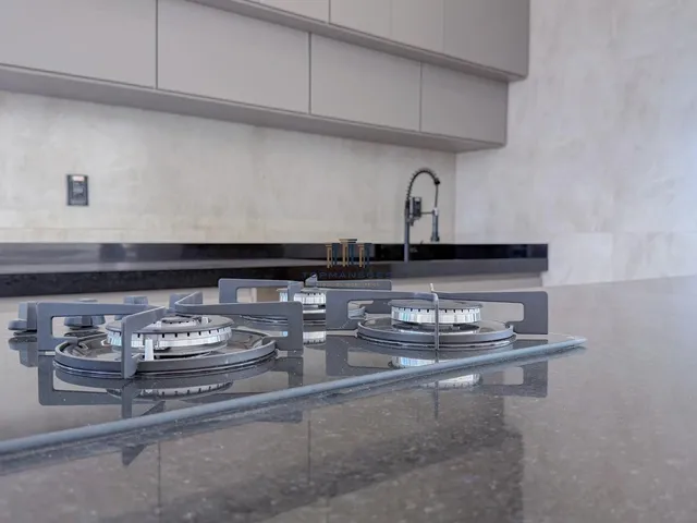 Imagem 3: Casa alto padrão nova 4 suítes, em condominio com Lazer completo em Vespasiano
