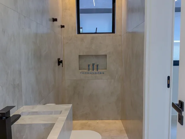 Imagem 12: Casa alto padrão nova 4 suítes, em condominio com Lazer completo em Vespasiano