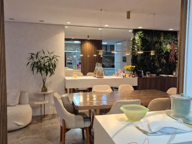 Imagem 10: Casa de Alto Padrão a Venda Dentro de Condomínio na Vila São Francisco!