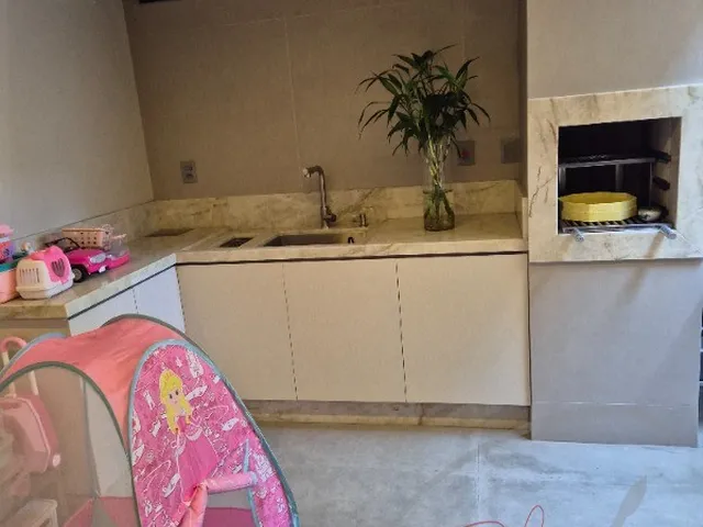 Imagem 4: Casa de Alto Padrão a Venda Dentro de Condomínio na Vila São Francisco!