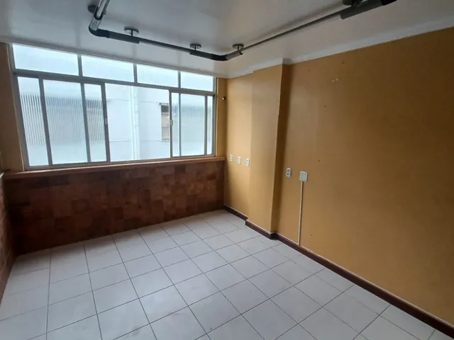 Imagem: Sala comercial no Ed. Nassar, medindo 34m²