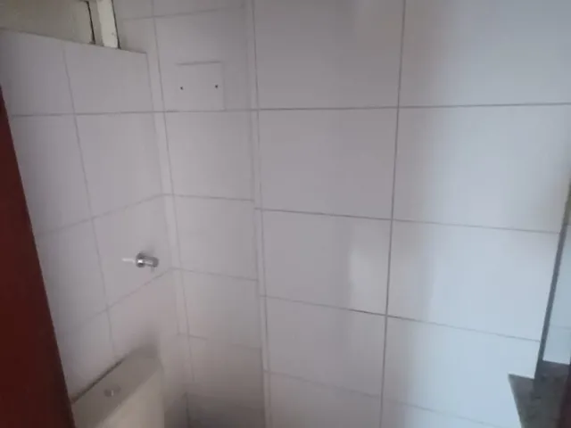 Imagem 3: Sala comercial no Ed. Nassar, medindo 34m², no centro comercial da cidade