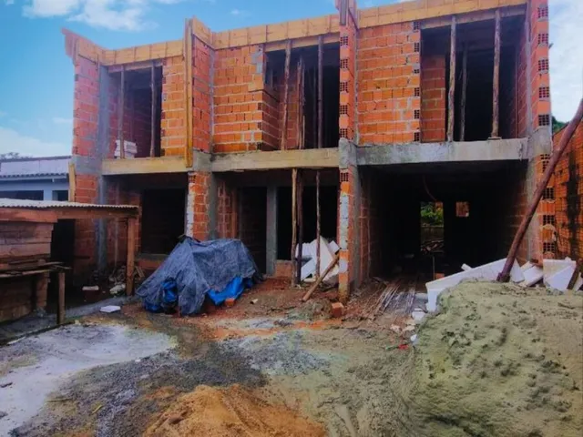 Imagem 1: Casa à venda no bairro Vila Nova - Joinville/SC
