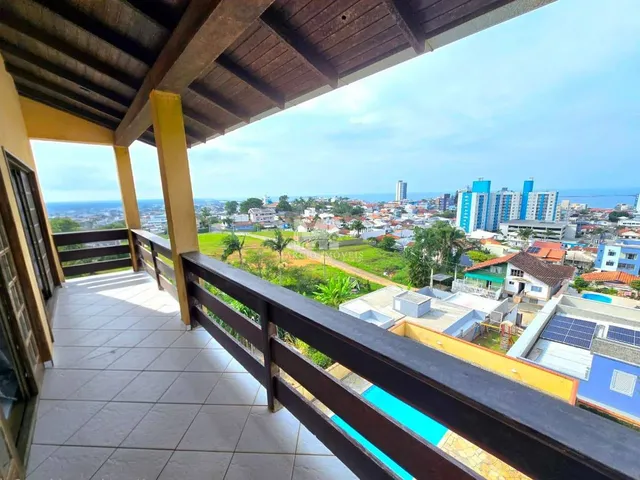 Imagem 2: Casa - Centro - Barra Velha - Vista para o Mar com Piscina
