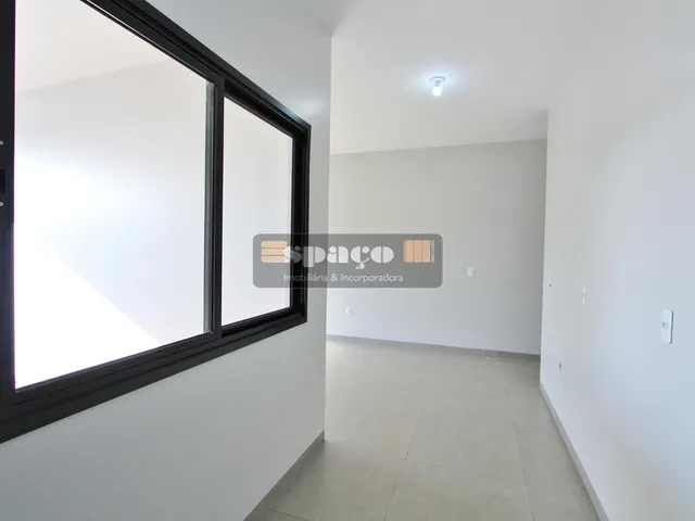 Imagem 9: Casa com 2 dormitórios e garagem para locação, MEDIANEIRA - PR