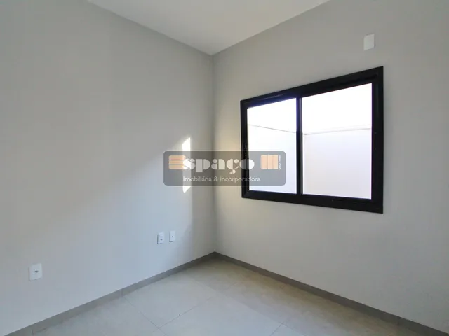 Imagem 13: Casa com 2 dormitórios e garagem para locação, MEDIANEIRA - PR