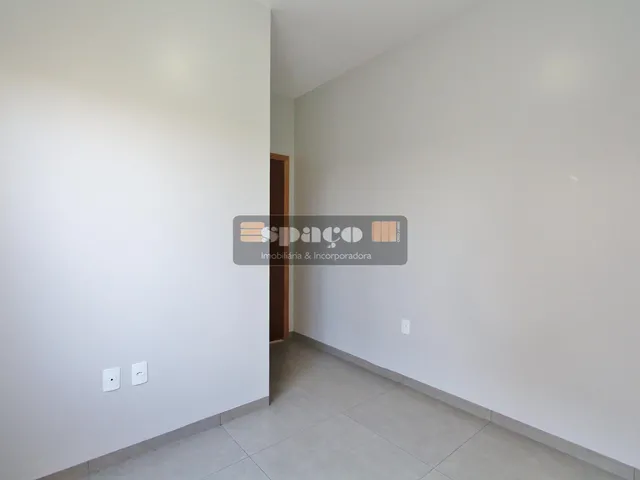 Imagem 14: Casa com 2 dormitórios e garagem para locação, MEDIANEIRA - PR