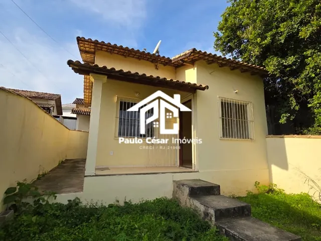 Imagem: A casa possui 1 Dormitório, 1 Banheiro, 1 Vaga na garagem,