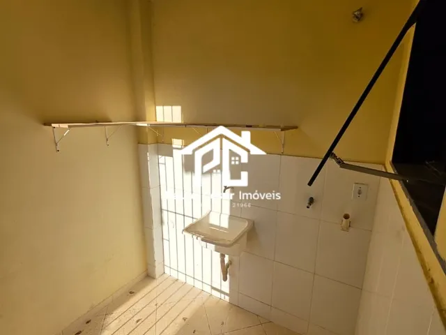 Imagem 2: Ótima casa independente com 01 quarto, sala, cozinha, banheiro,...