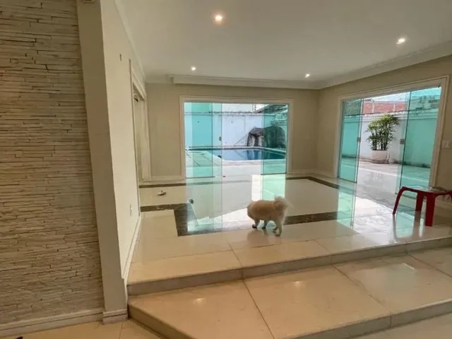 Imagem 3: Casa de Alto Padrão à Venda em Campo Grande - RJ 3 Quartos, 3 Suítes, 3 Vagas