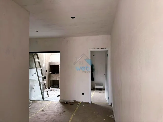 Imagem 10: Casas com dois quartos à venda na região do Tatuquara, próximo à Rua Marcos Bertoldi