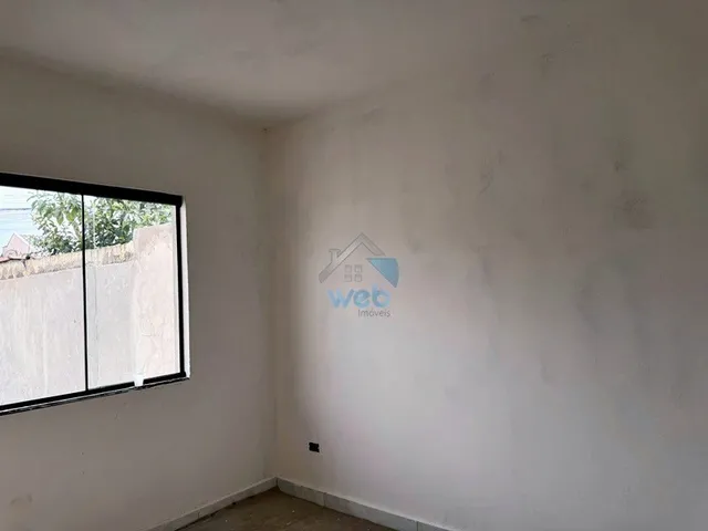 Imagem 14: Casas com dois quartos à venda na região do Tatuquara, próximo à Rua Marcos Bertoldi