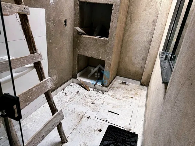 Imagem 6: Casas com dois quartos à venda na região do Tatuquara, próximo à Rua Marcos Bertoldi