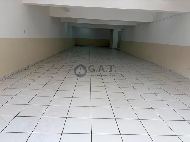 Imagem 8: Salão Comercial para Locação no Centro de Sorocaba-Sp com 1 Sala, 2 Banheiros e 250M² de Área