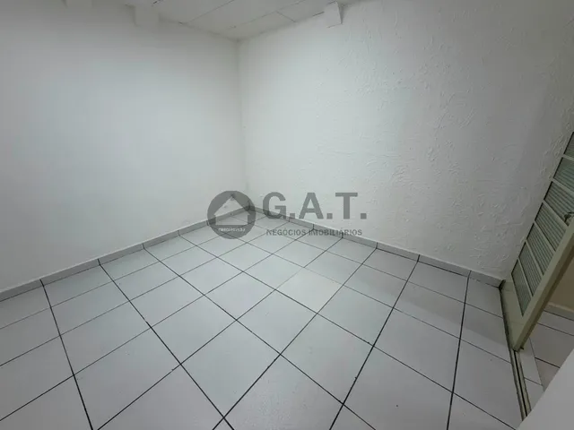 Imagem 4: Salão Comercial para Locação no Centro de Sorocaba-Sp com 1 Sala, 2 Banheiros e 250M² de Área