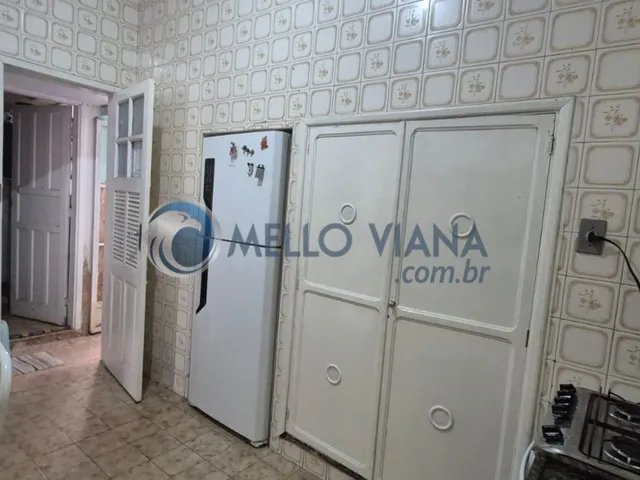 Imagem 3: Casa localizada no centro da cidade , 100m², sala, 3 quartos (sendo 1 suíte), banheiro