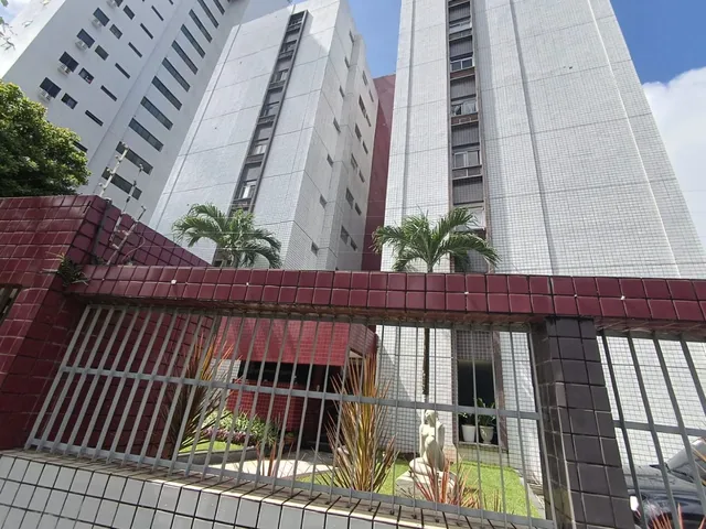 Imagem 2: Apartamento com 3 dormitórios à venda, 102 m² por R$ 450.000,00 - Torre - Recife/PE
