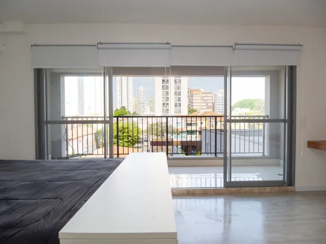 Imagem: O studio possui 1 Dormitório, 1 Suíte, 1 Banheiro, 1 Vaga