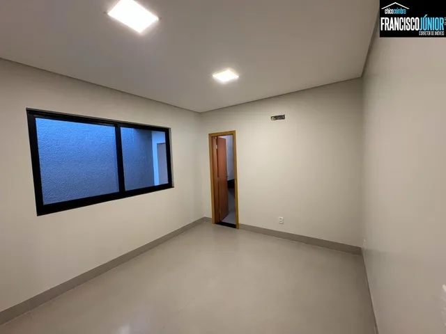 Imagem 16: CASA NO SETOR BUENO