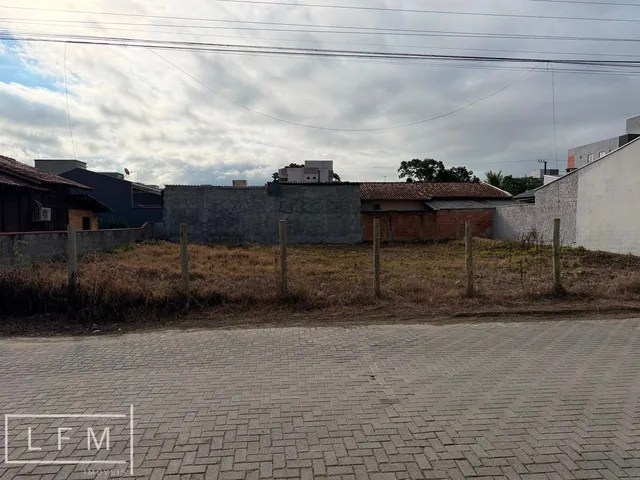 Imagem: Terreno em Balneario Picarras Sc