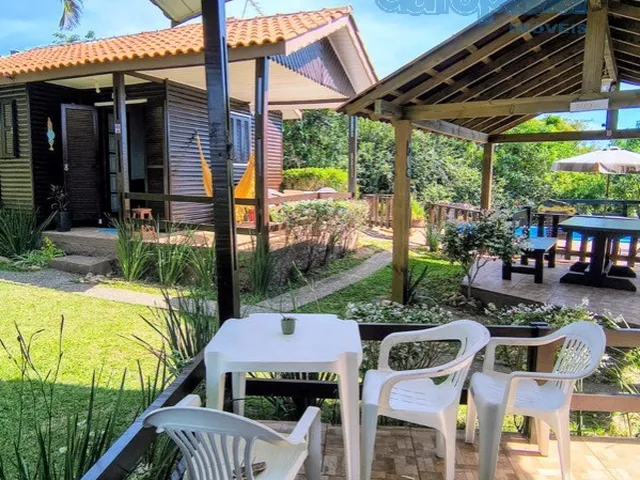 Imagem 3: Aluguel Anual: Chalé de 1 Quarto no Village Garopaba, SC - Condomínio com Piscina e