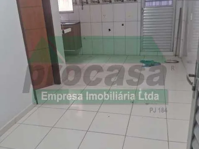 Imagem 5: CASA COM PATIO COMPATILHADO NO BAIRRO DE FLORES, LOCAL SUPER TRANQUILO