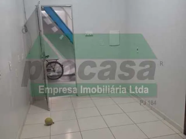 Imagem 10: CASA COM PATIO COMPATILHADO NO BAIRRO DE FLORES, LOCAL SUPER TRANQUILO
