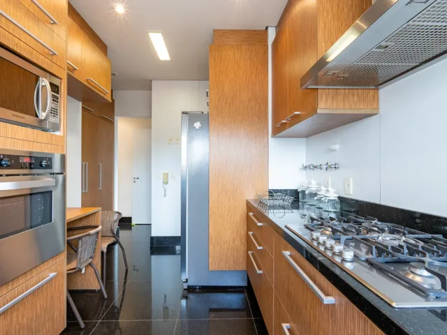 Imagem 2: Imperdível oportunidade! Apartamento à venda em São Paulo-SP, Vila Nova Conceição, 3