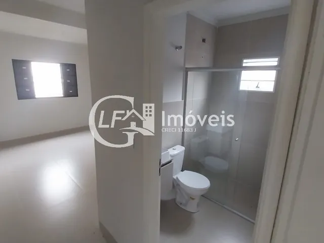 Imagem 9: Casa reformada com 01 quarto mais 01 suite