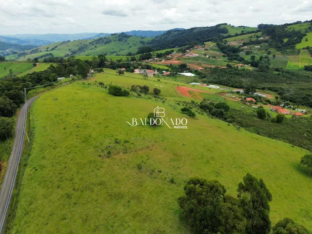 Imagem 2: CHACARA EM MUNHOZ MG 13 HECTARES 130 MIL METROS 4KM DO CENTRO POTENCIAL HOTEL