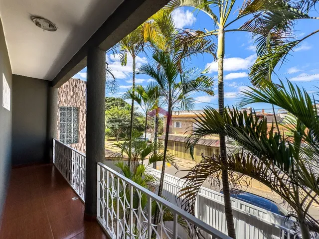 Imagem 9: QR 1 - 219M² - 3 QUARTOS - SUÍTE - ACEITA FINANCIAMENTO - CANDANGOLÂNDIA