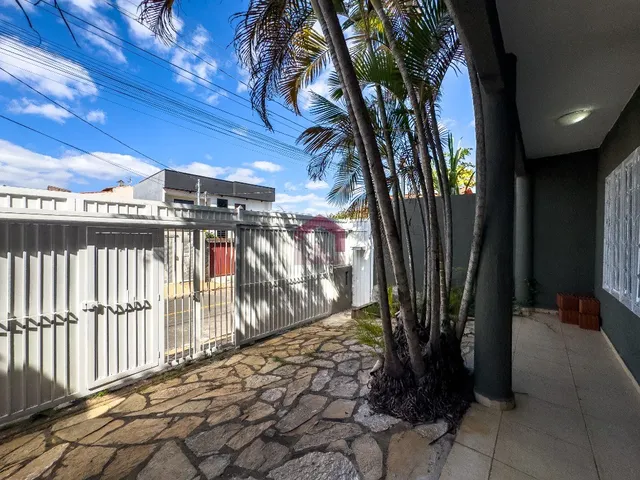 Imagem 11: QR 1 - 219M² - 3 QUARTOS - SUÍTE - ACEITA FINANCIAMENTO - CANDANGOLÂNDIA