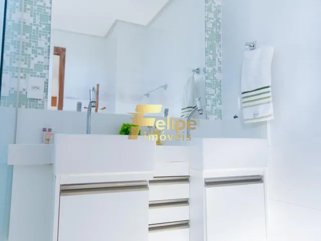 Imagem 8: BELÍSSIMA CASA COM 04 SUÍTES, EXCELENTE ACABAMENTO, À VENDA EM CONDOMÍNIO FECHADO
