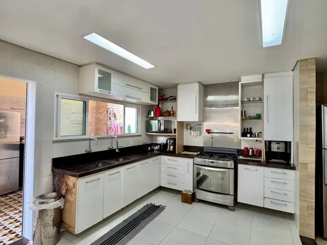 Imagem 13: Casa c/ piscina em rua privativa no edson queiroz