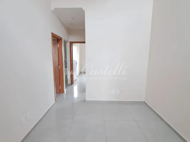 Imagem 2: Casa para à venda, no Bairro Uvaranas, PONTA GROSSA - PR