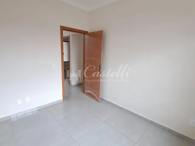 Imagem 13: Casa para à venda, no Bairro Uvaranas, PONTA GROSSA - PR