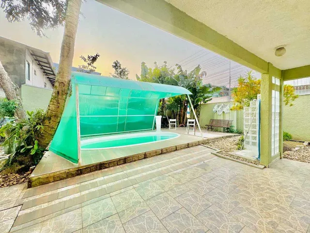 Imagem 10: Casa com 3 dormitórios, 2 vagas de garagem e piscina, no bairro São Vicente em Itajaí!