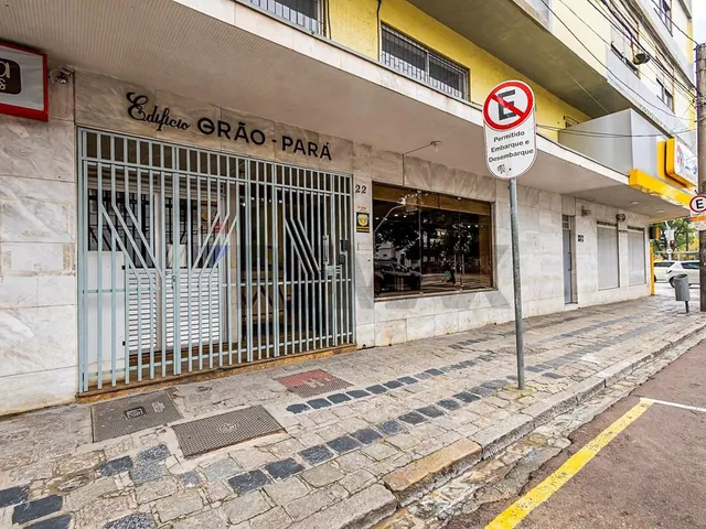 Imagem 12: Apartamento Espaçoso no Centro de Curitiba