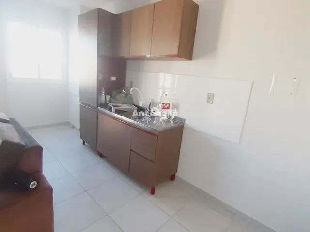 Imagem 5: Apartamento localizado no bairro Colina do Sol