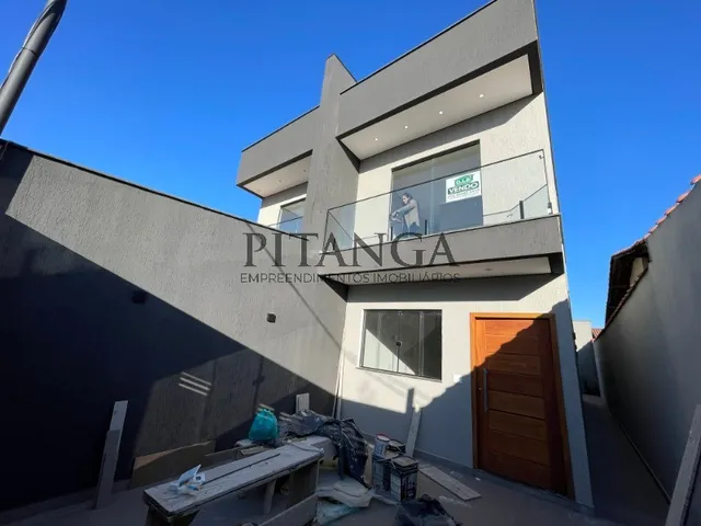 Imagem: Casa duplex na Morada da Montanha com 4