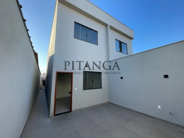 Imagem 5: Casa duplex na Morada da Montanha com 4 quartos sendo 1 suíte
