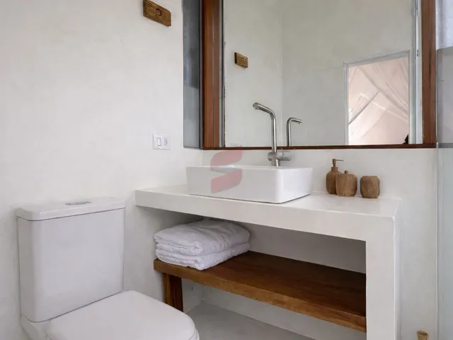 Imagem 3: CASA com 3 dormitórios à venda com 571m² por R$ 1.850.000,00 no bairro Ibiraquera